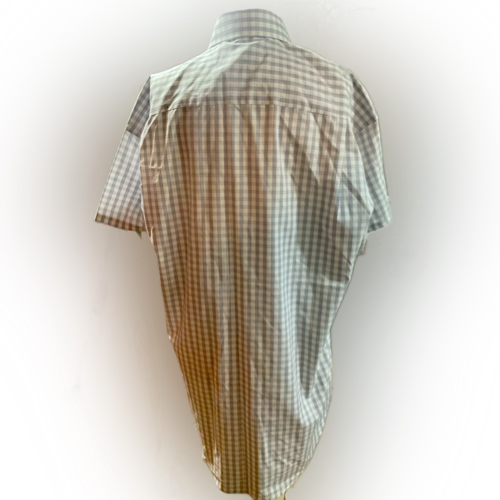 “BALMAIN” PARIS Men’s Checkered White and Grey 3/4 Sleeve Button Up Shirt. - Picture 2 of 7